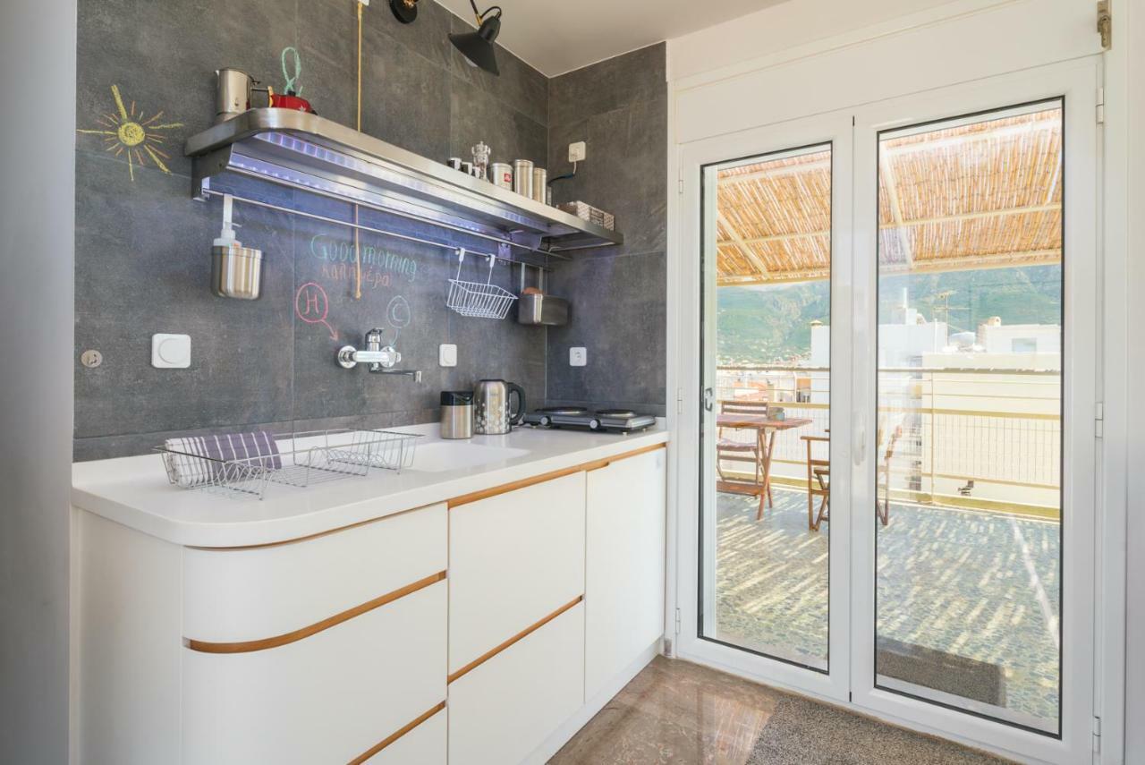 Seafront Penthouse Leo Apartment Kalamata Luaran gambar