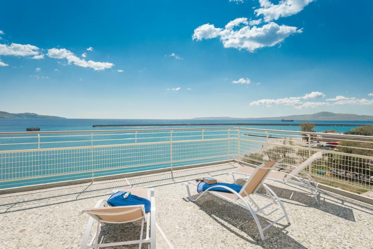 Seafront Penthouse Leo Apartment Kalamata Luaran gambar